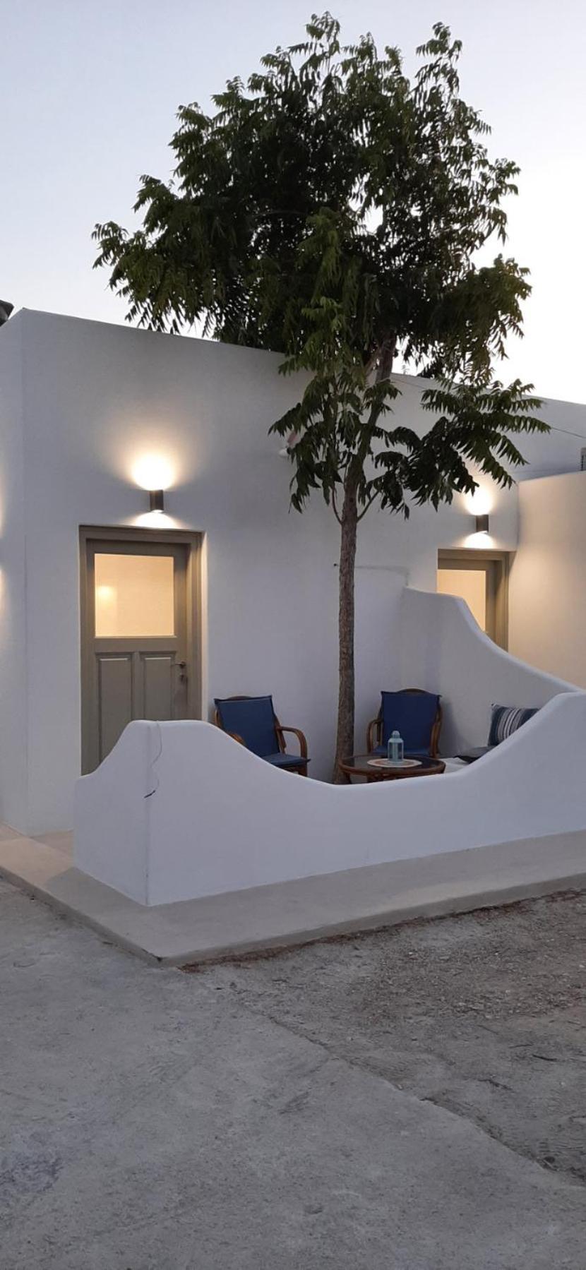 Moustakas Beach Apartments Adámas Extérieur photo