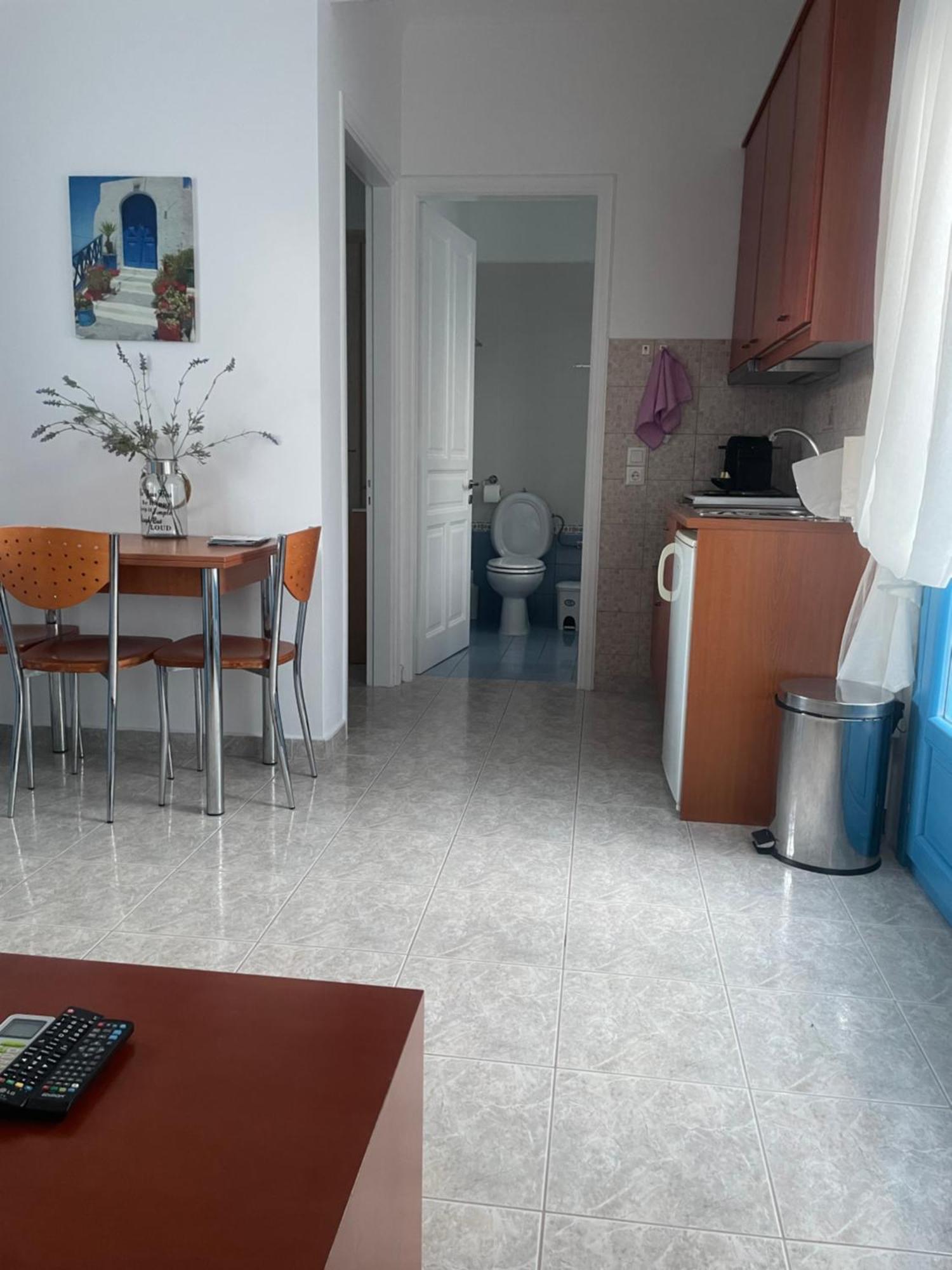 Moustakas Beach Apartments Adámas Extérieur photo