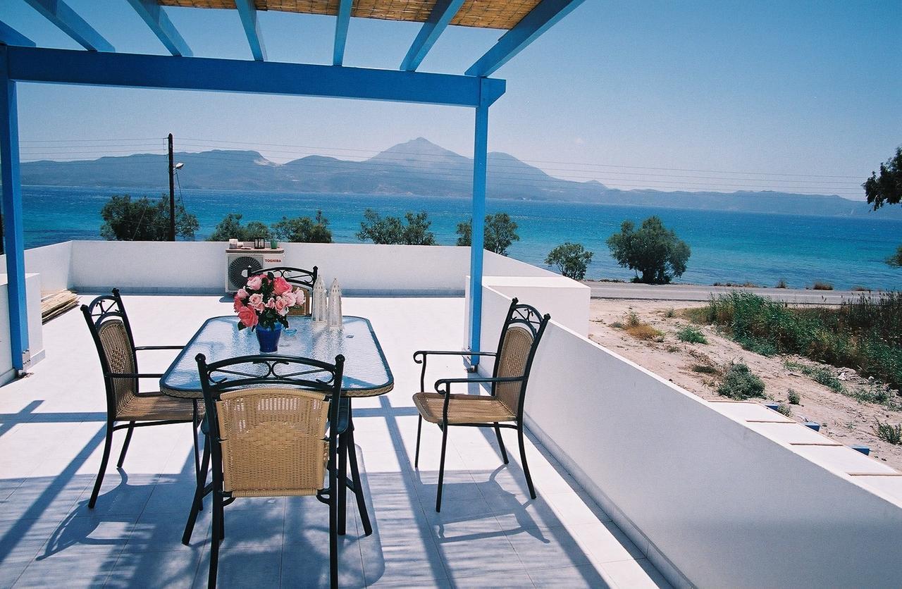 Moustakas Beach Apartments Adámas Extérieur photo