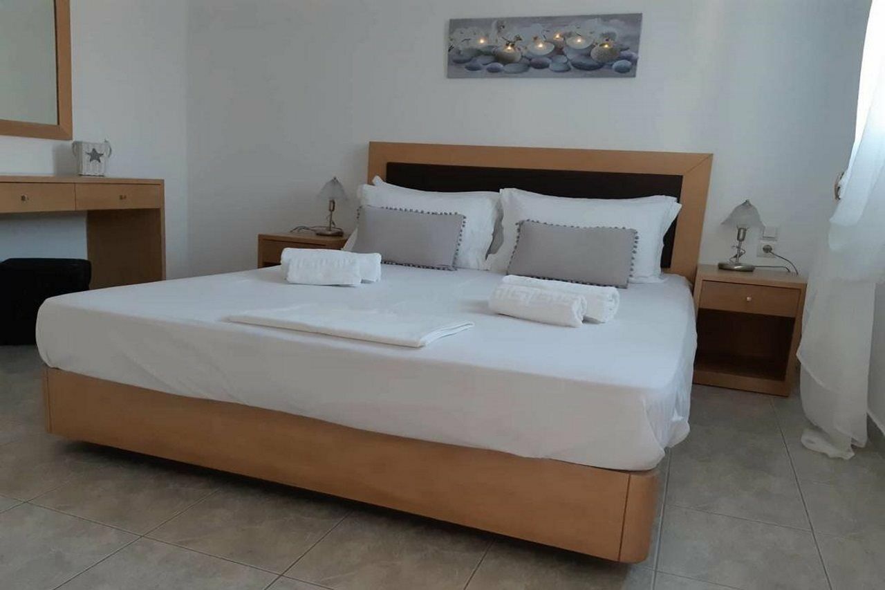 Moustakas Beach Apartments Adámas Extérieur photo
