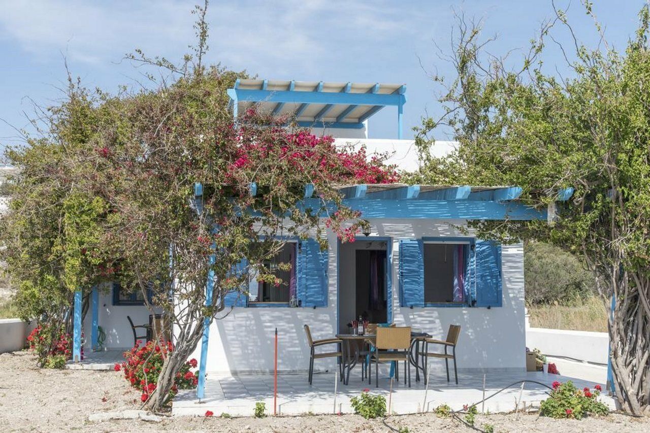 Moustakas Beach Apartments Adámas Extérieur photo